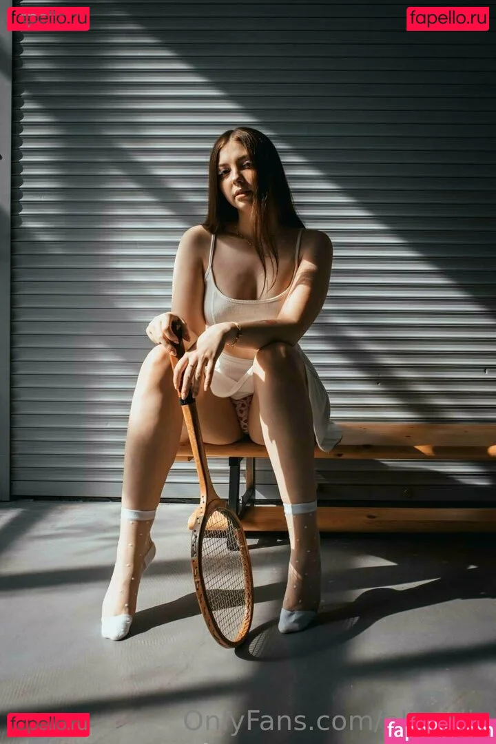 alise_lis Onlyfans Photo Gallery 