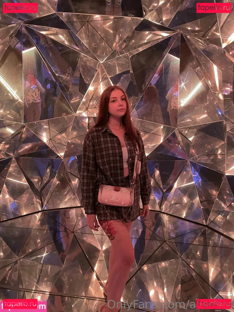 alise_lis Onlyfans Photo Gallery 