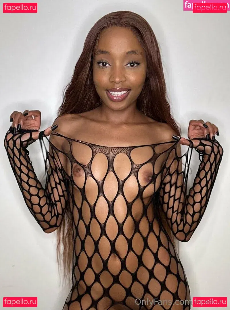 alise_lis Onlyfans Photo Gallery 