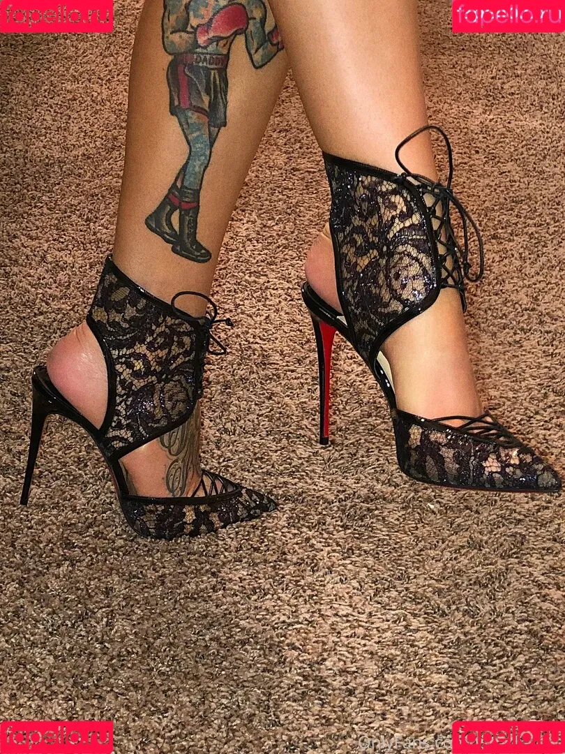 tsnadialove Onlyfans Photo Gallery 