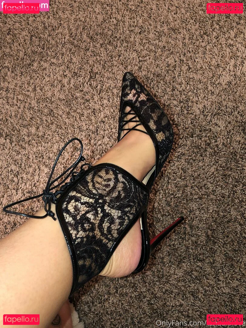 tsnadialove Onlyfans Photo Gallery 