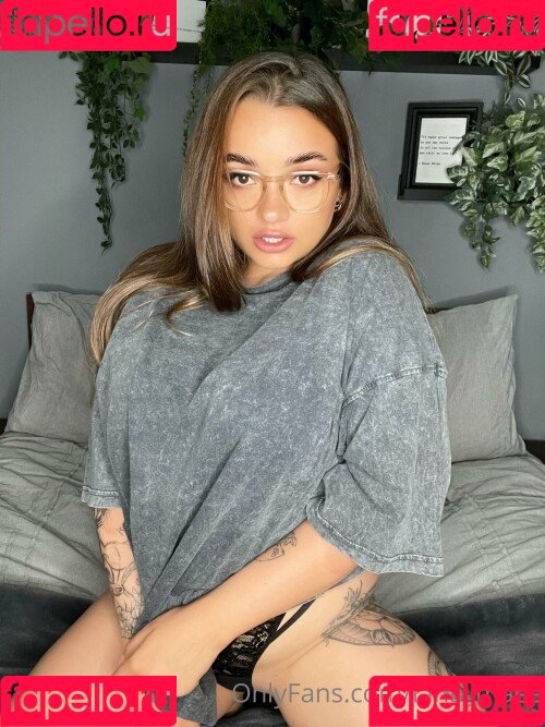 lanamaevip Onlyfans Photo Gallery 