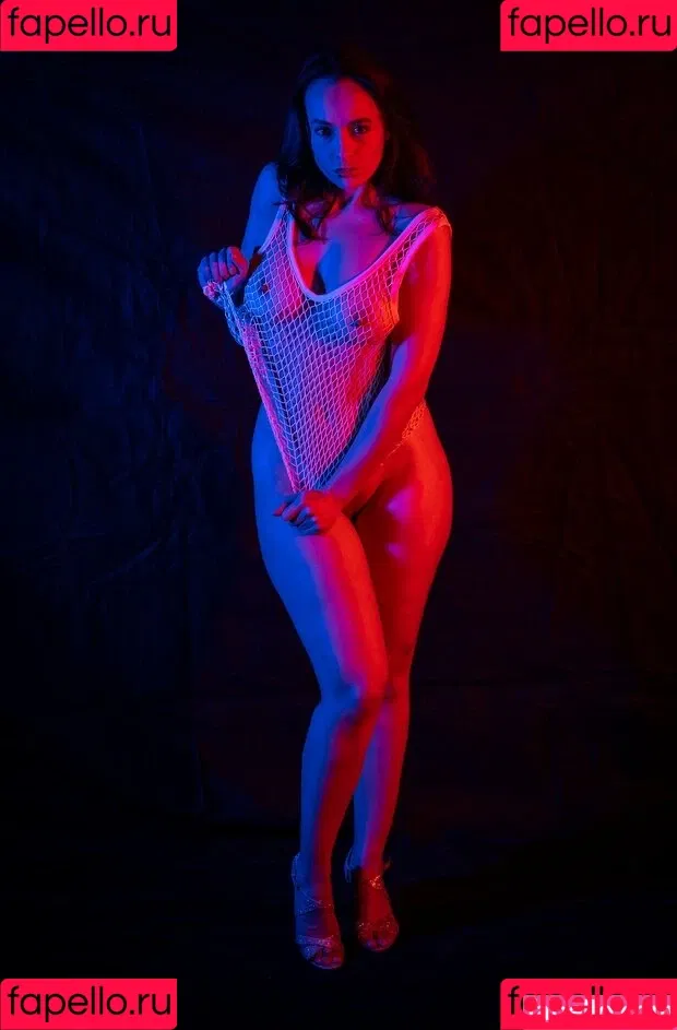 Sophie Stage Onlyfans Photo Gallery 
