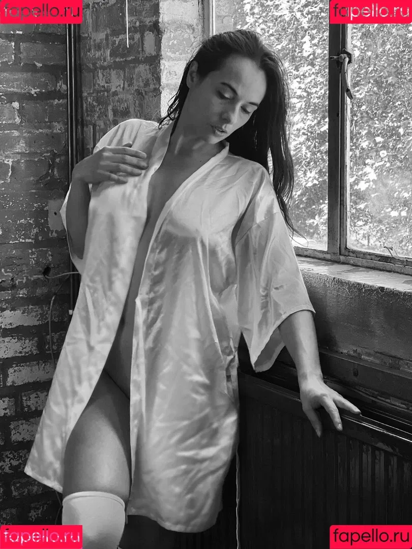 Sophie Stage Onlyfans Photo Gallery 