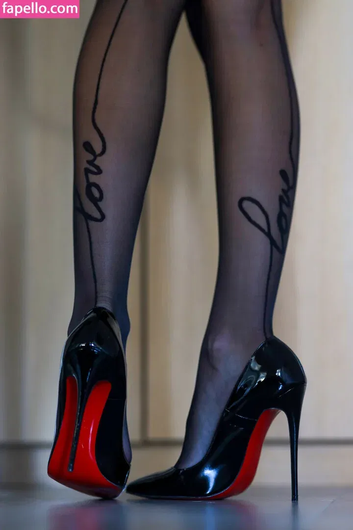 Excinderella Onlyfans Photo Gallery 