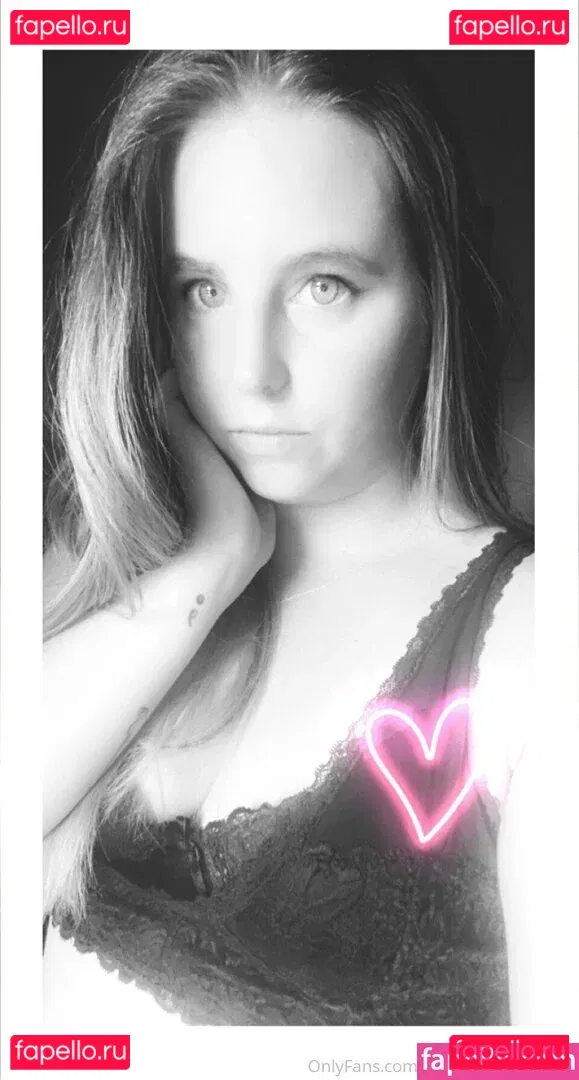 blueeyesbombshell Onlyfans Photo Gallery 