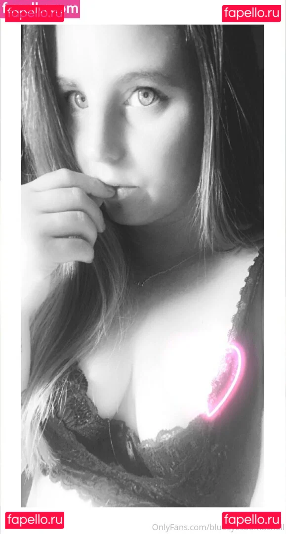 blueeyesbombshell Onlyfans Photo Gallery 
