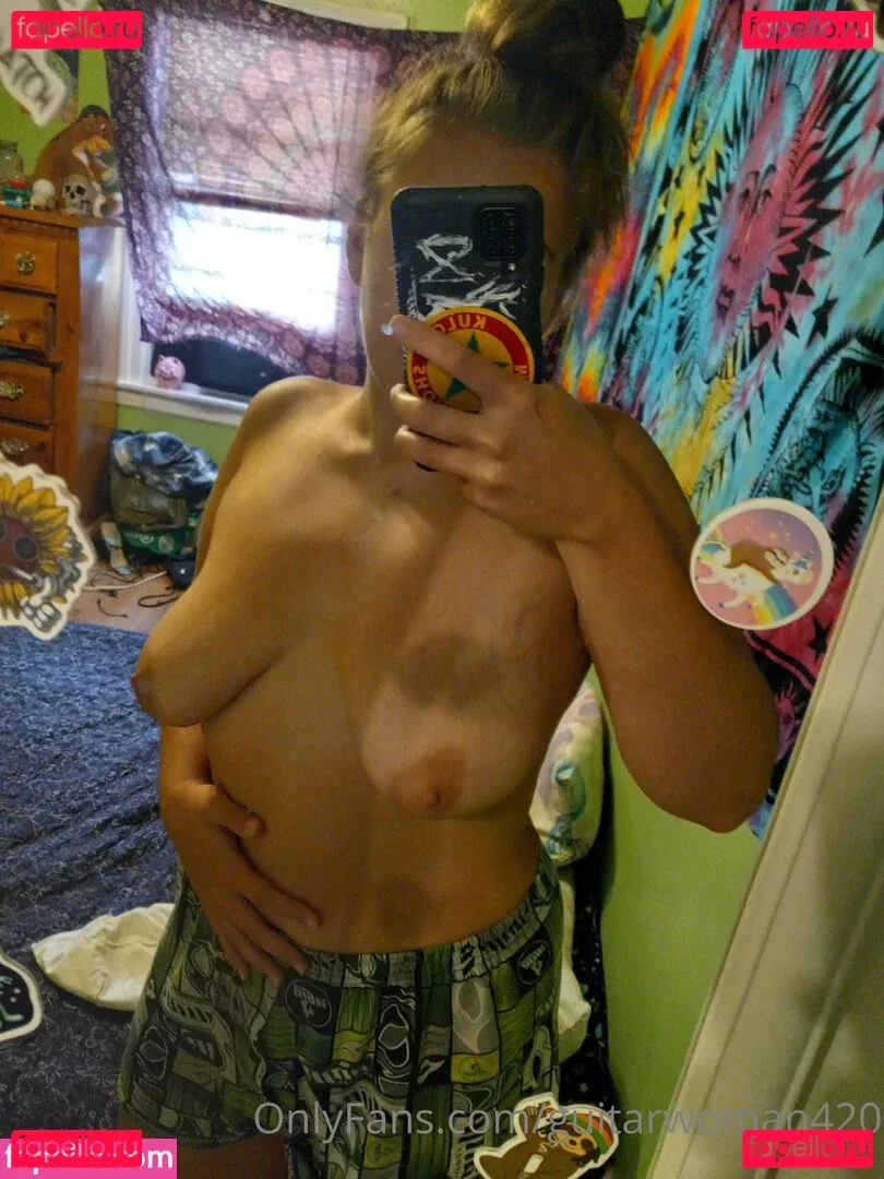 guitarwoman420 Onlyfans Photo Gallery 