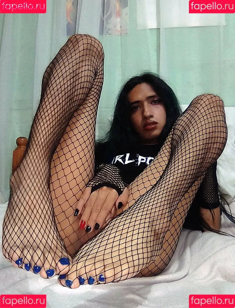 cutietrapnya Onlyfans Photo Gallery 