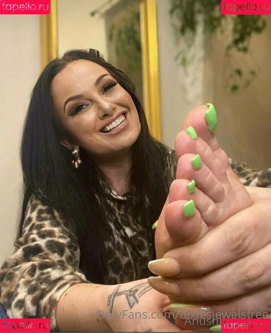 dixiesjewelsfree Onlyfans Photo Gallery 