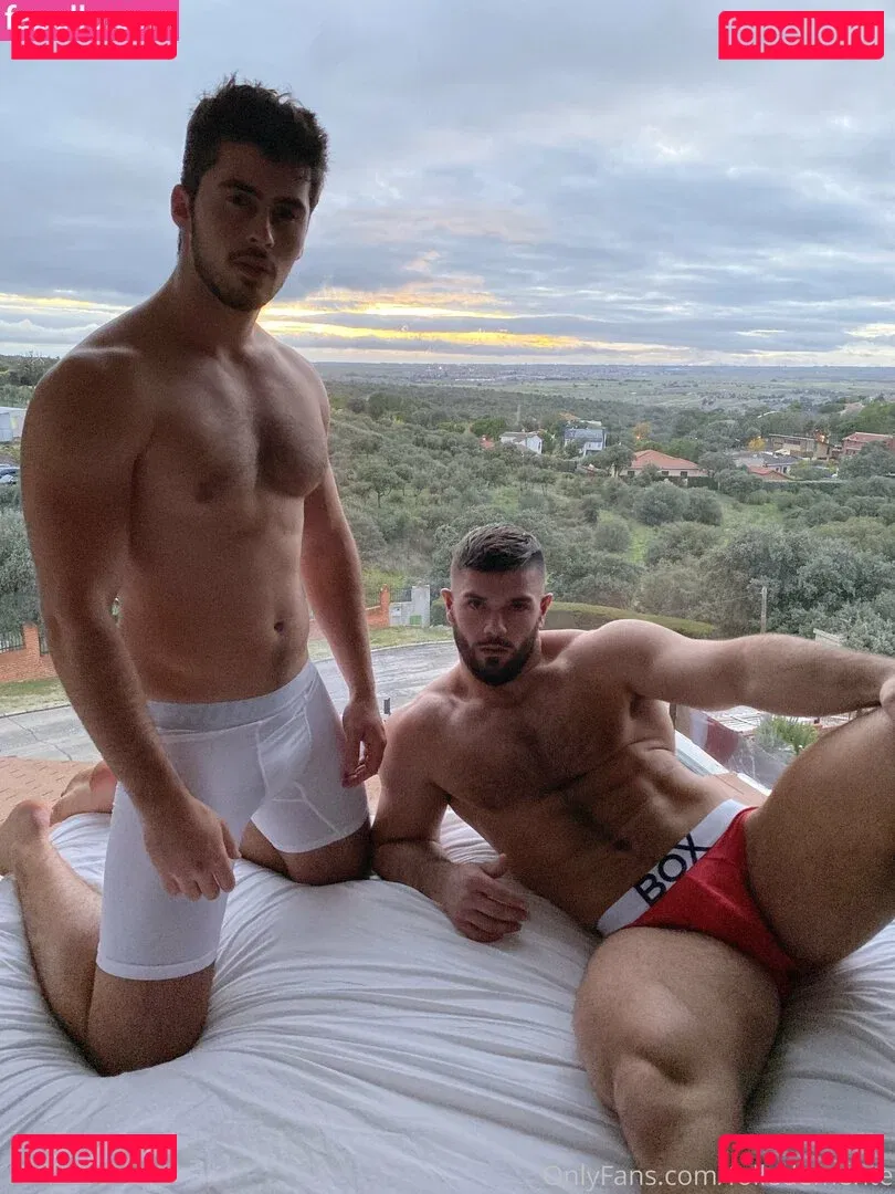 folledemente Onlyfans Photo Gallery 