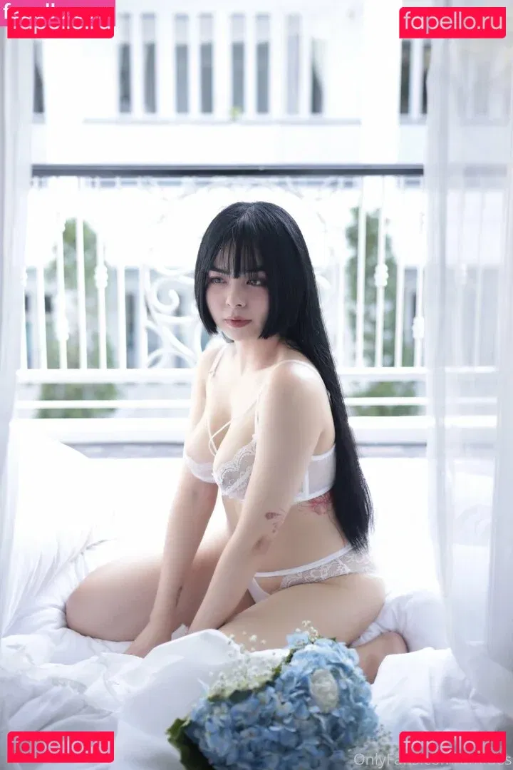 estellexstar Onlyfans Photo Gallery 