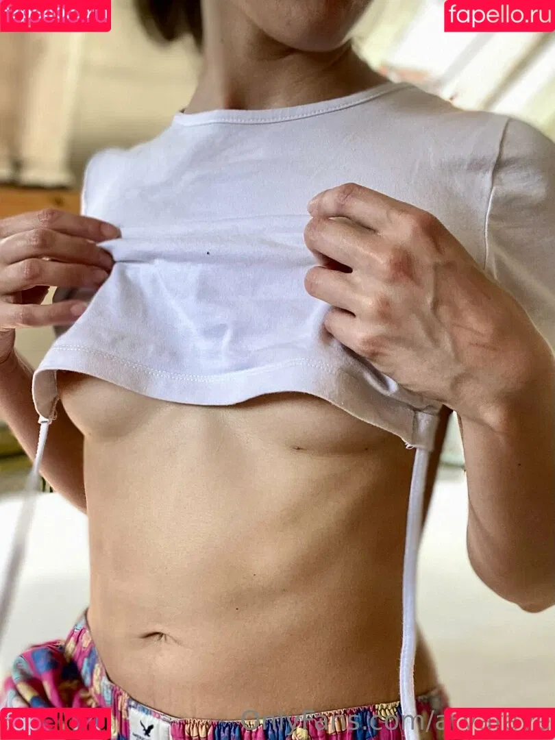 aryafaye Onlyfans Photo Gallery 