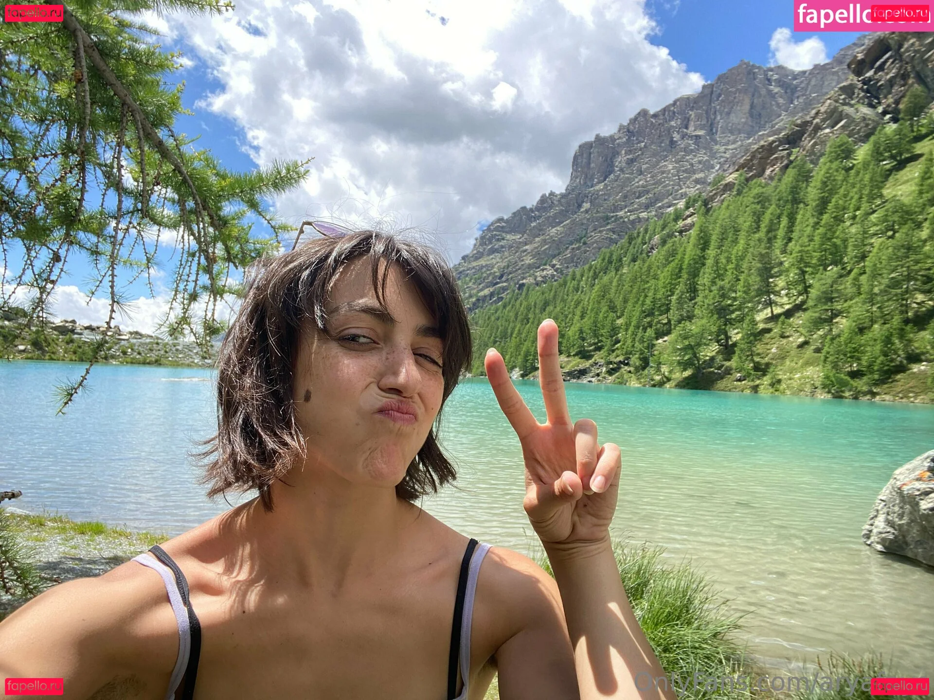 aryafaye Onlyfans Photo Gallery 