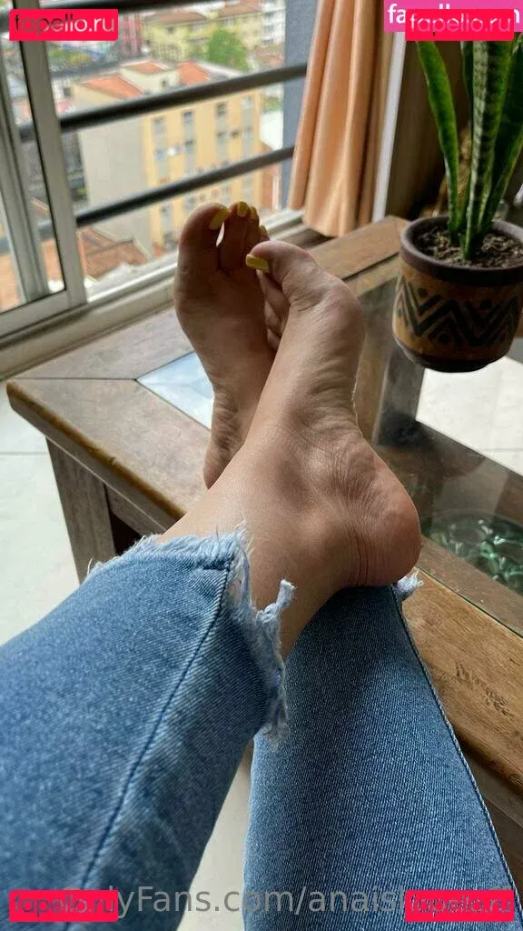 anaislopezff Onlyfans Photo Gallery 