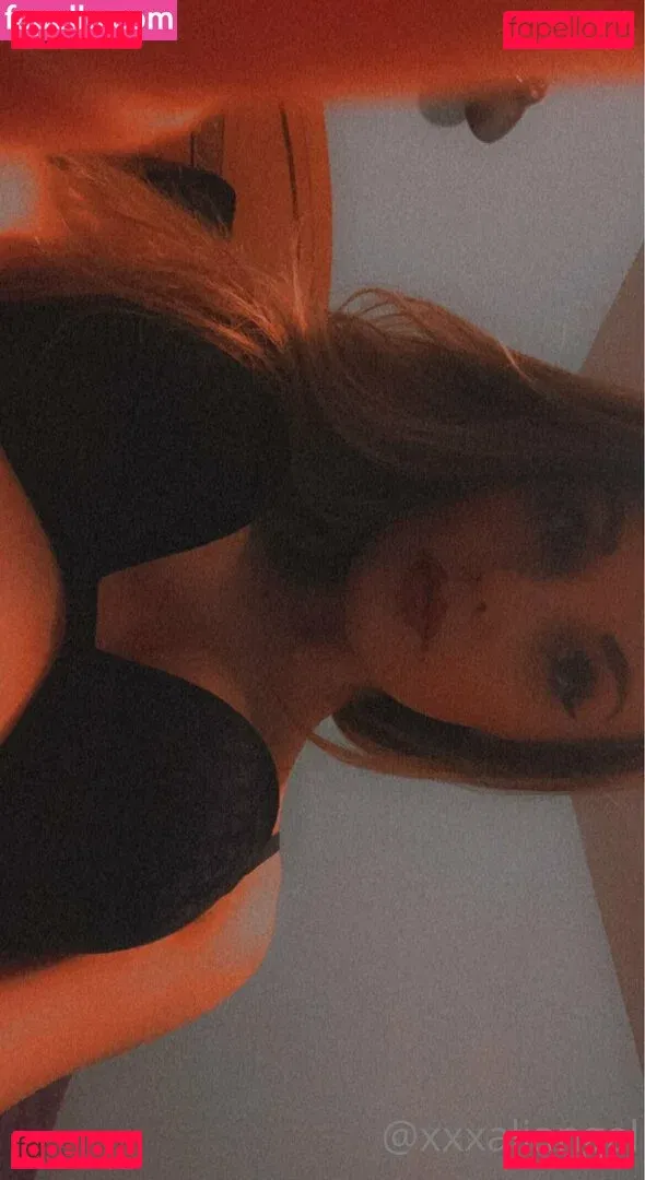 xxxaliangel Onlyfans Photo Gallery 