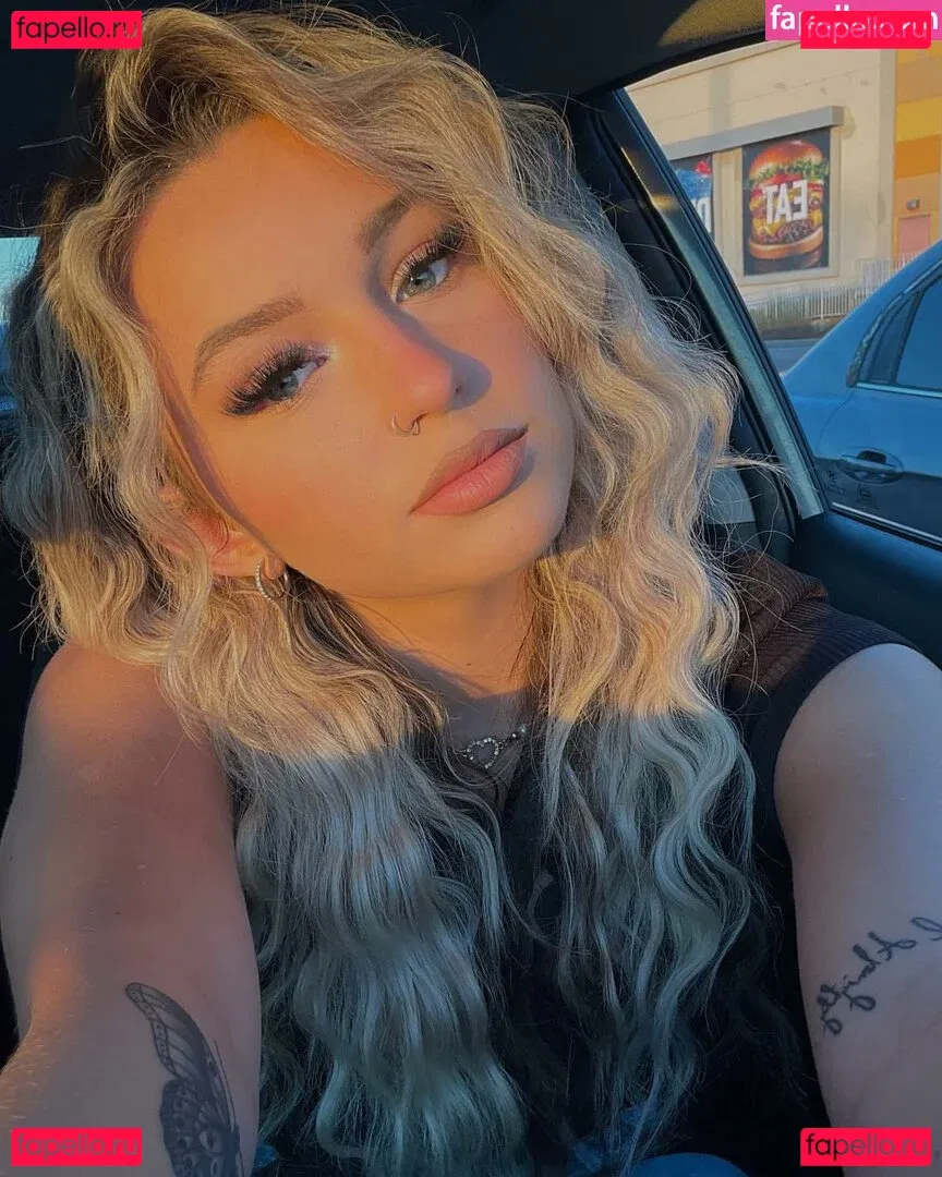 Brylee Onlyfans Photo Gallery 