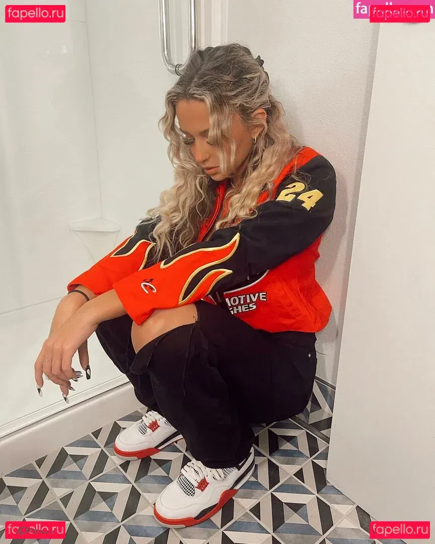 Brylee Onlyfans Photo Gallery 