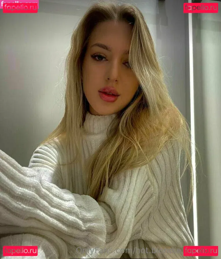 Hot Mommy Onlyfans Photo Gallery 