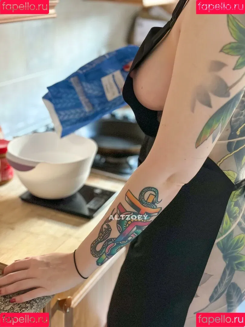 altzoey Onlyfans Photo Gallery 