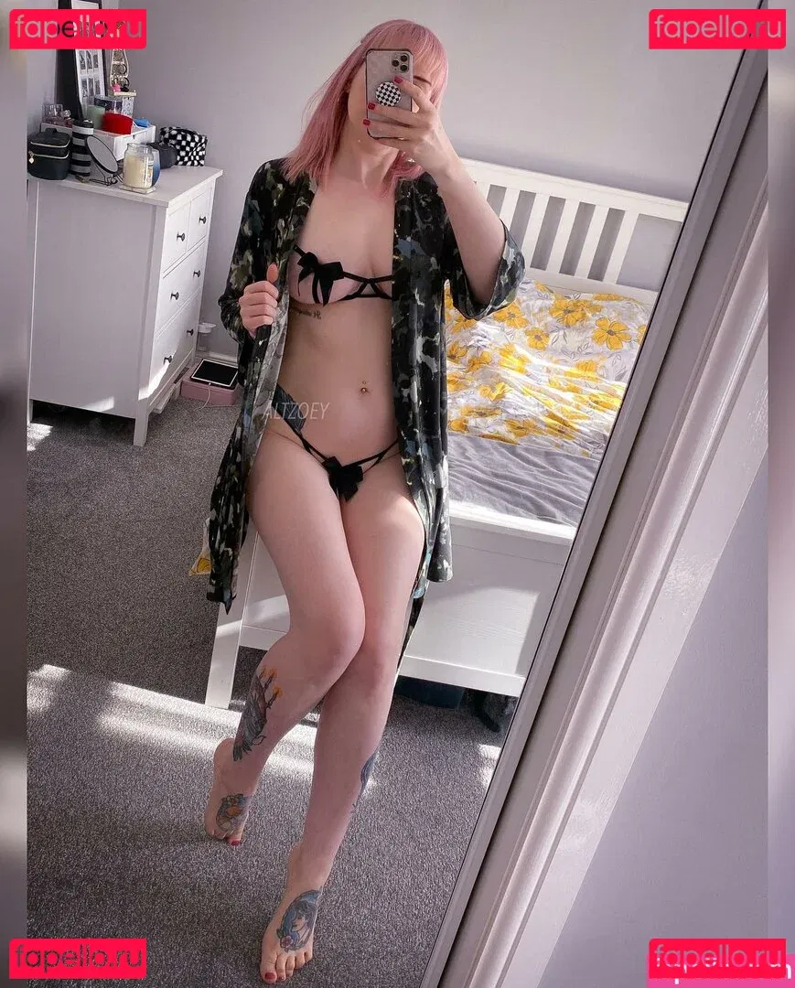 altzoey Onlyfans Photo Gallery 