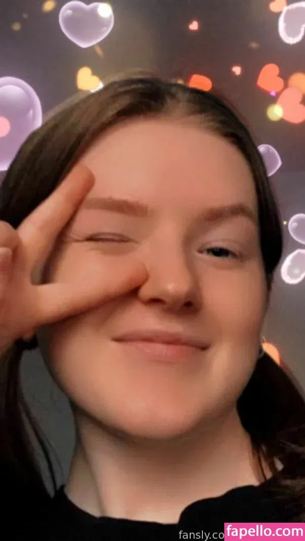 little_wendy Onlyfans Photo Gallery 