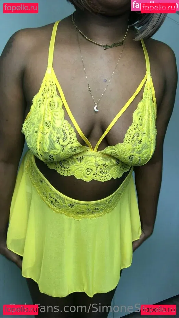 simonesavage Onlyfans Photo Gallery 