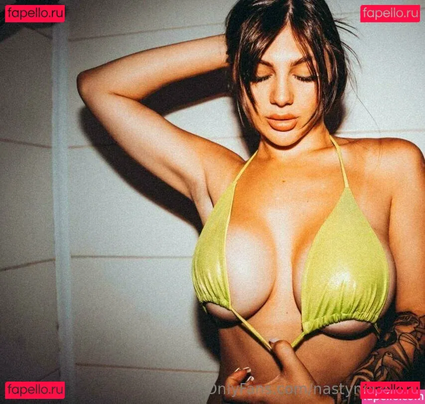 nastynesquick Onlyfans Photo Gallery 