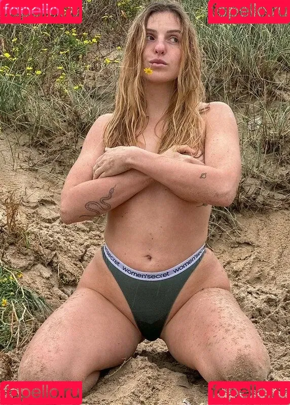 Dina Grinberg Onlyfans Photo Gallery 
