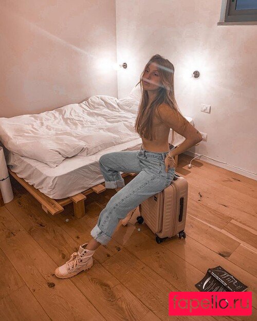 Dina Grinberg Onlyfans Photo Gallery 