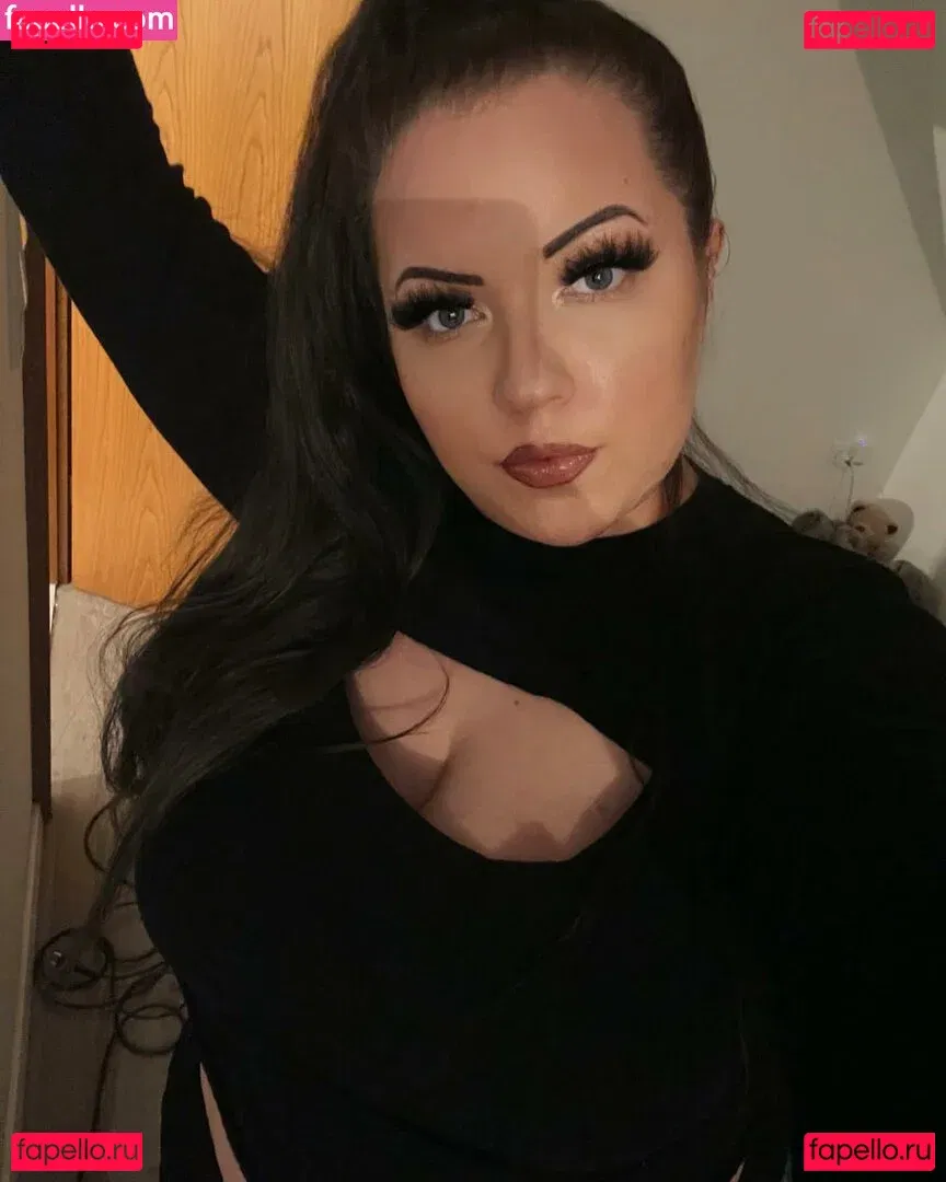 Eva Angel Onlyfans Photo Gallery 