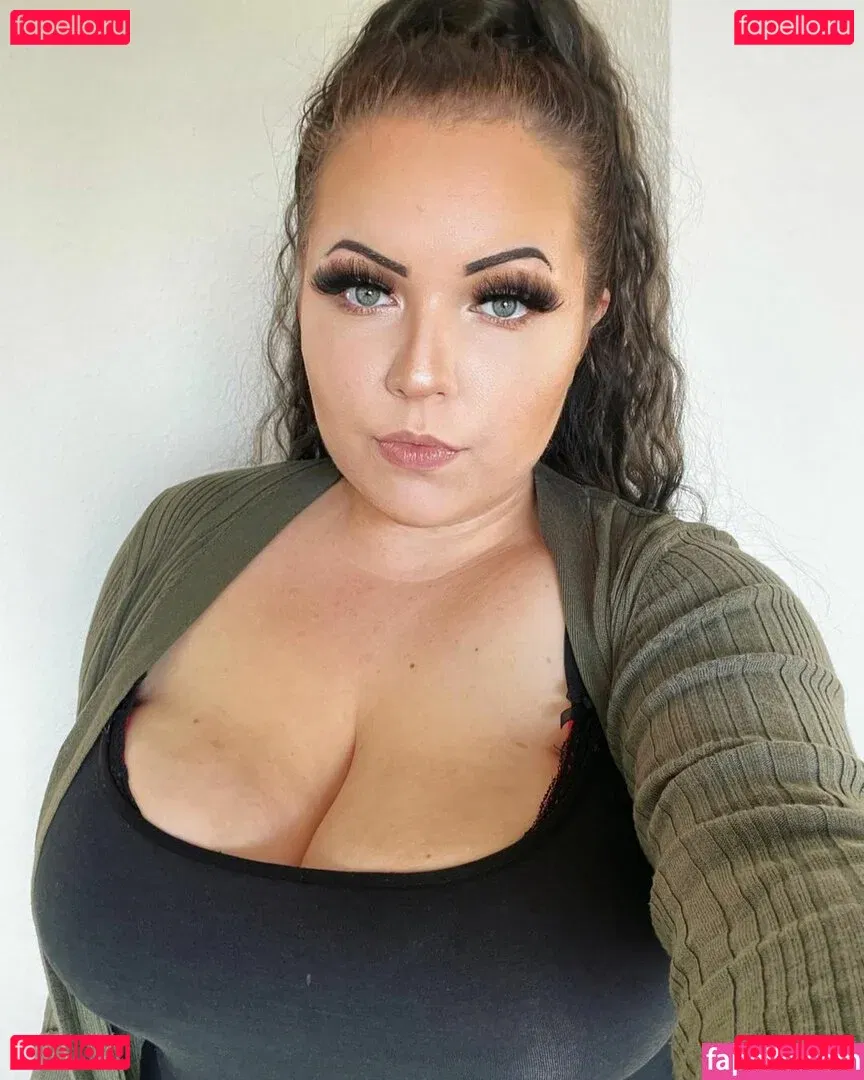 Eva Angel Onlyfans Photo Gallery 