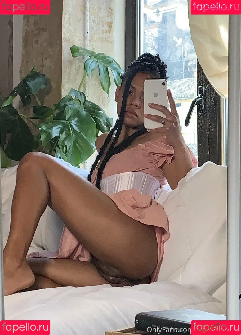 freyalasirenn Onlyfans Photo Gallery 