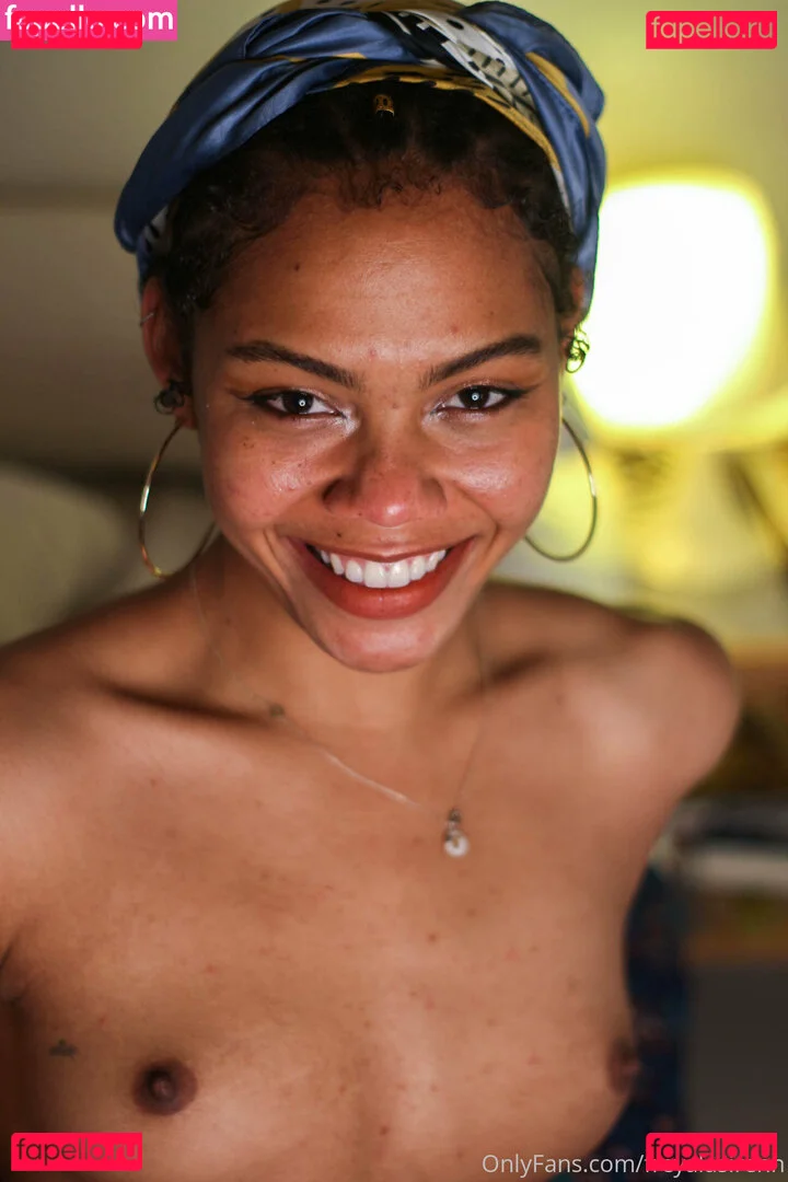 freyalasirenn Onlyfans Photo Gallery 