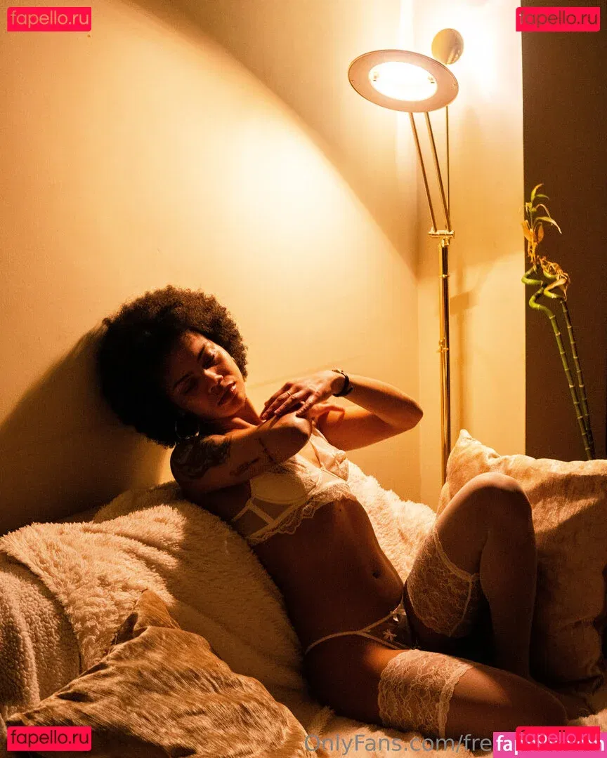 freyalasirenn Onlyfans Photo Gallery 