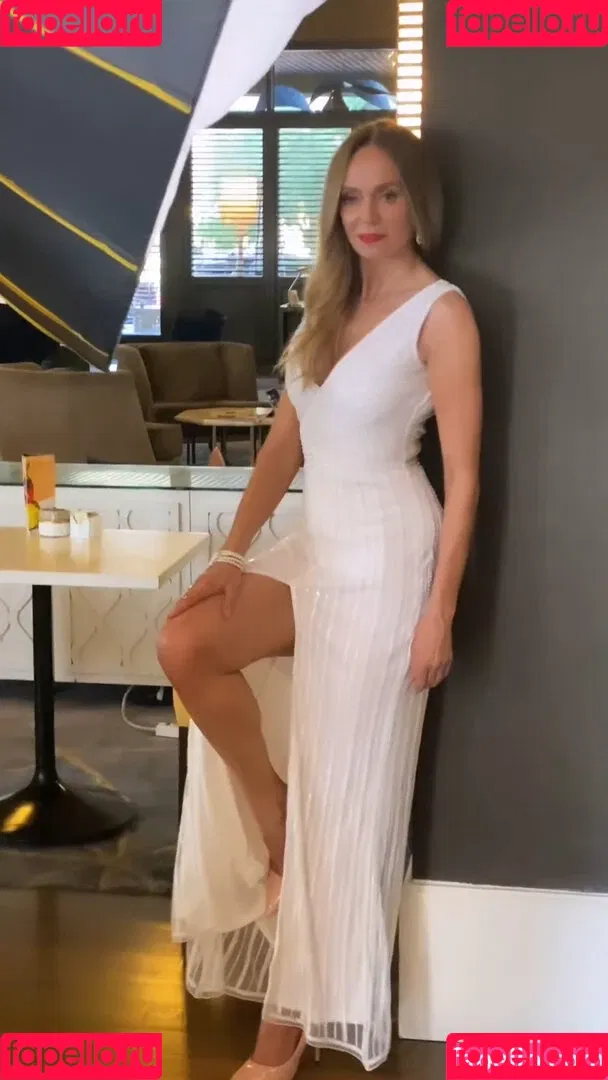 Vanessa Angel Onlyfans Photo Gallery 