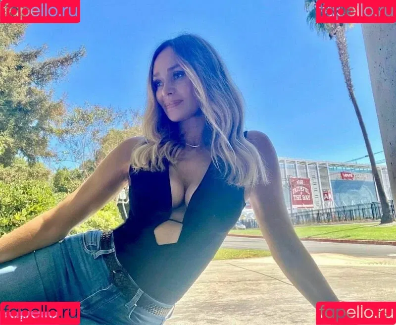 Vanessa Angel Onlyfans Photo Gallery 