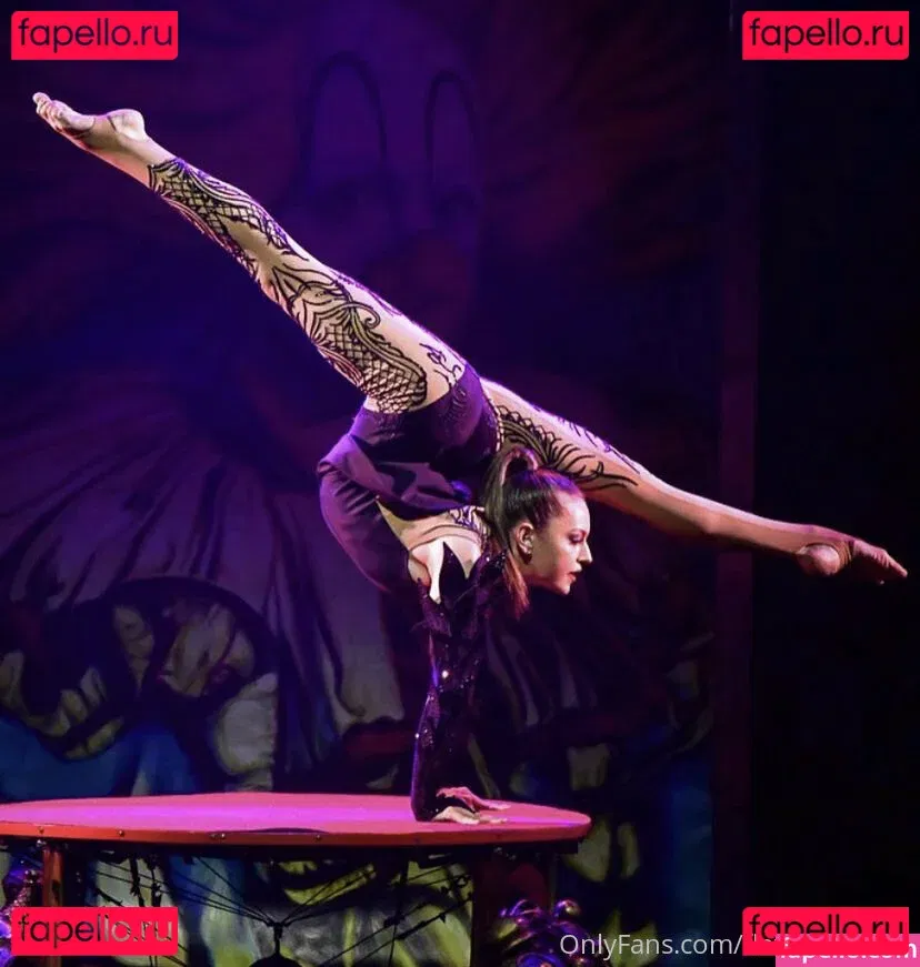 flex-missanna Onlyfans Photo Gallery 