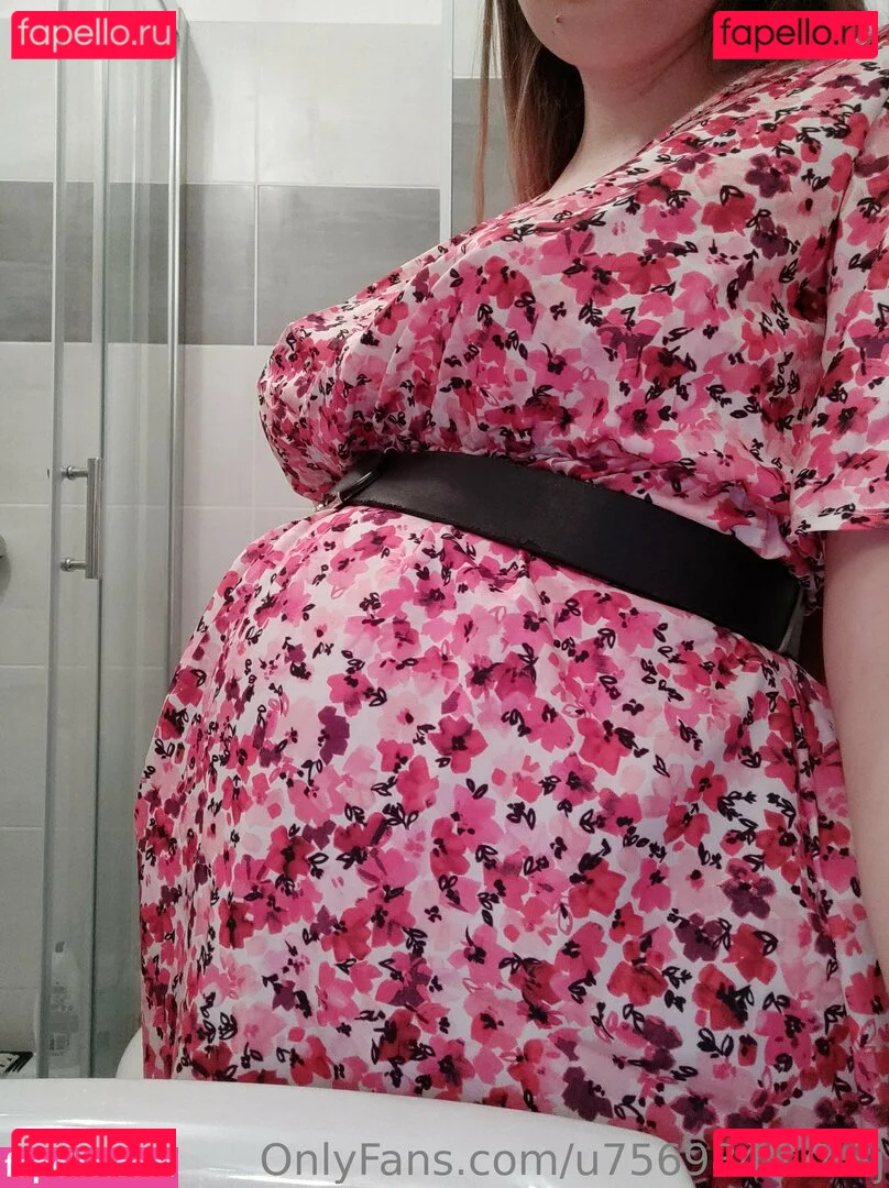 u7569845743j Onlyfans Photo Gallery 