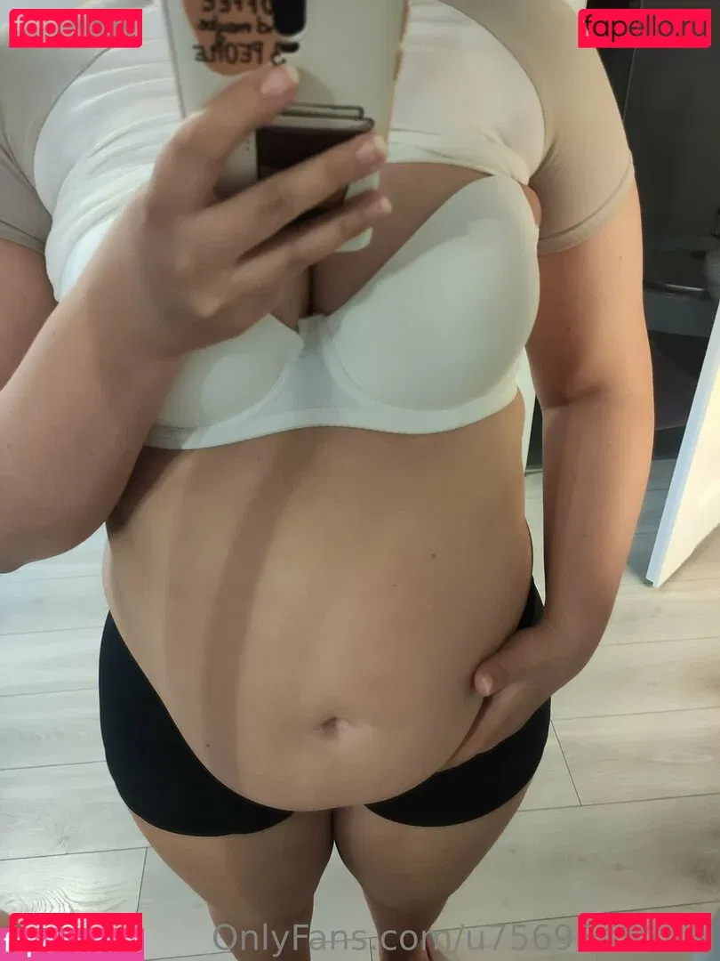 u7569845743j Onlyfans Photo Gallery 