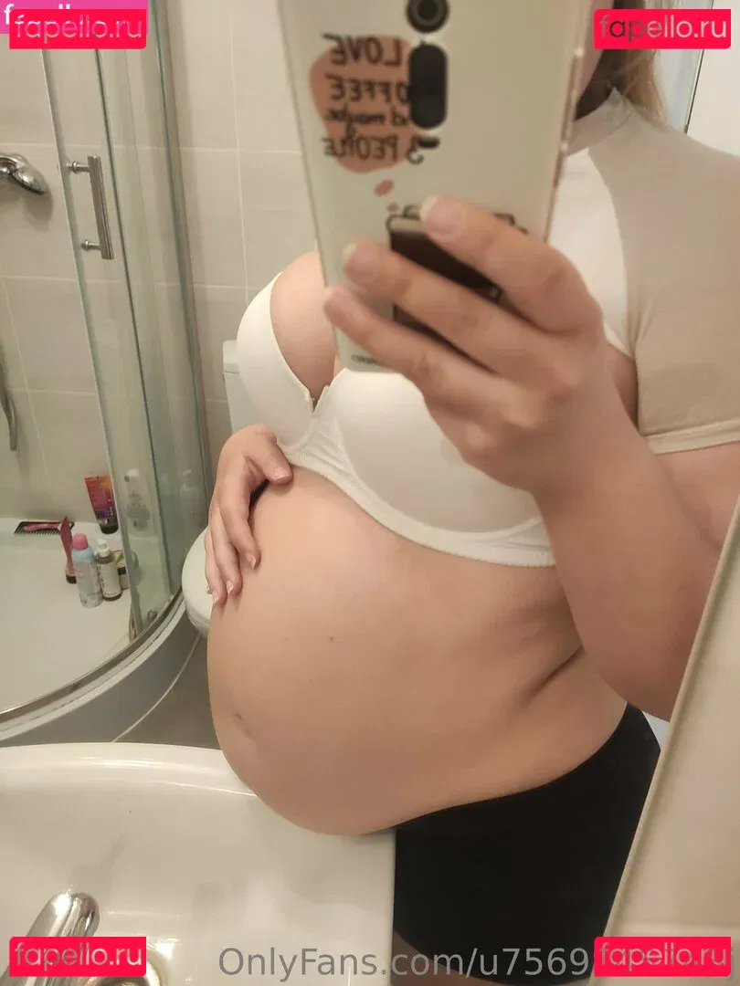 u7569845743j Onlyfans Photo Gallery 