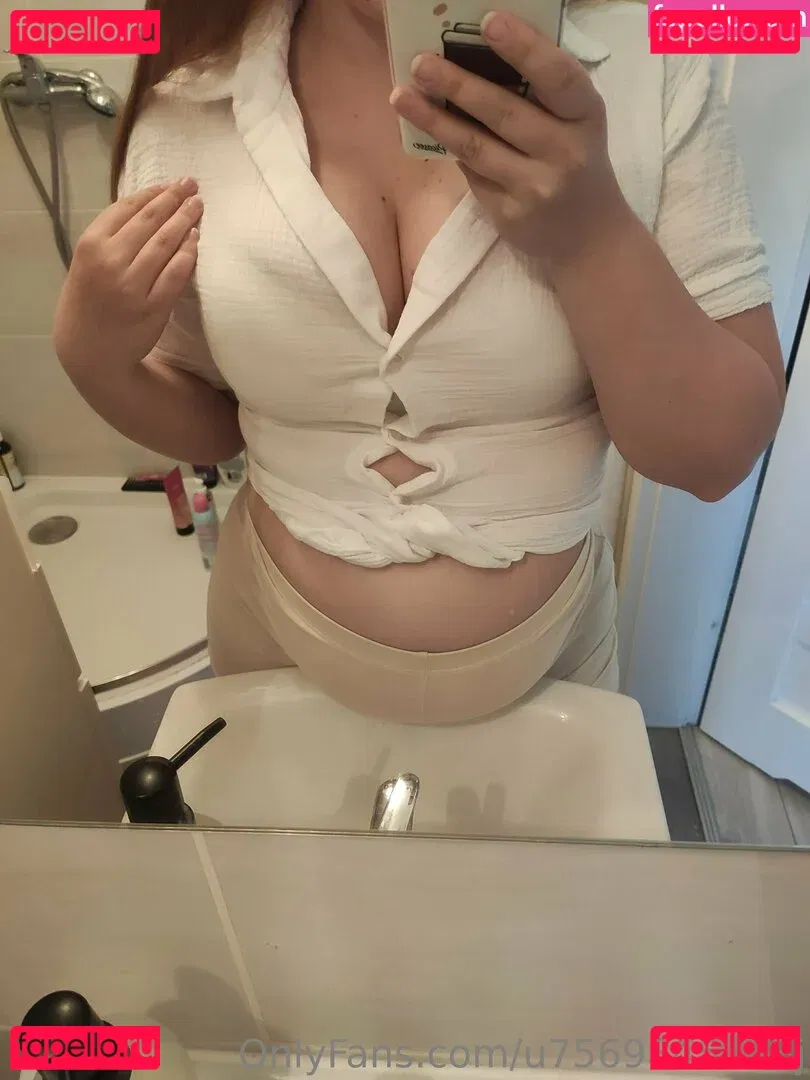 u7569845743j Onlyfans Photo Gallery 