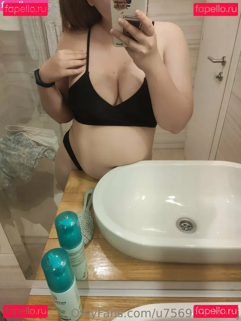 u7569845743j Onlyfans Photo Gallery 