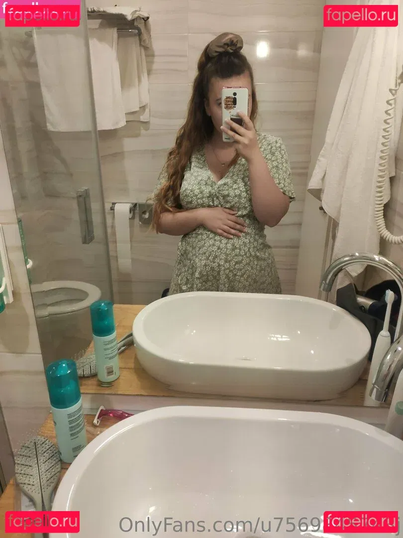 u7569845743j Onlyfans Photo Gallery 