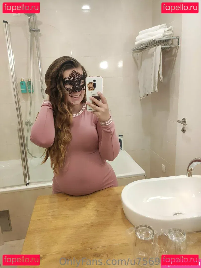 u7569845743j Onlyfans Photo Gallery 