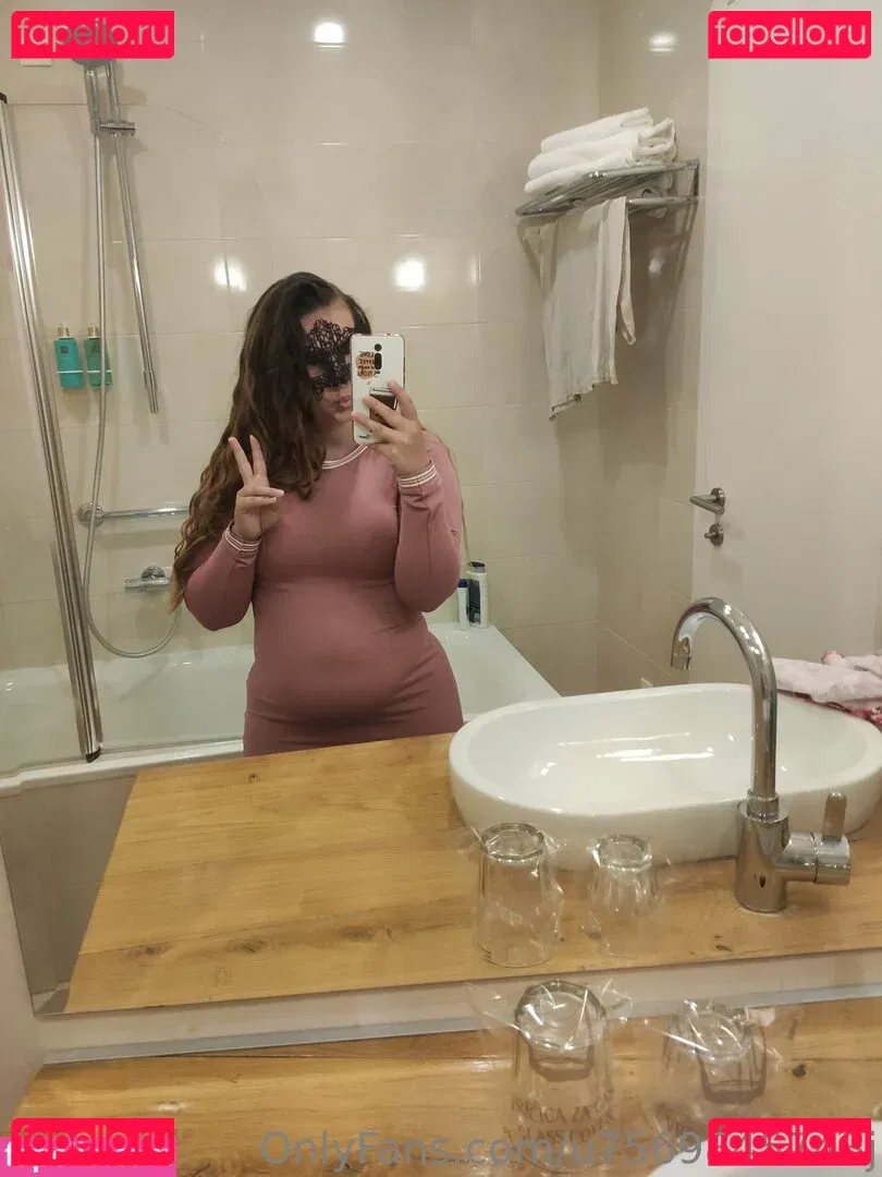 u7569845743j Onlyfans Photo Gallery 