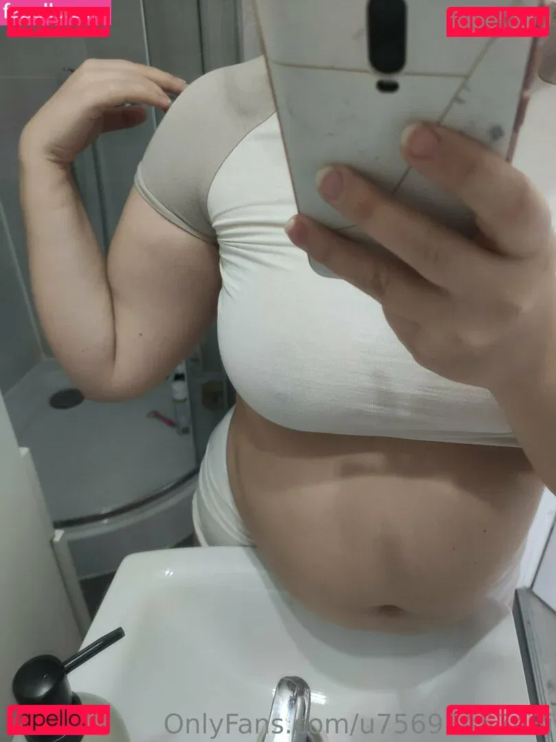 u7569845743j Onlyfans Photo Gallery 