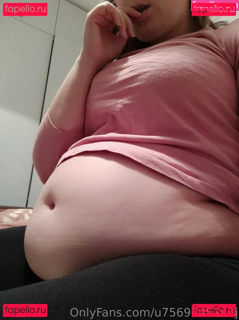 u7569845743j Onlyfans Photo Gallery 