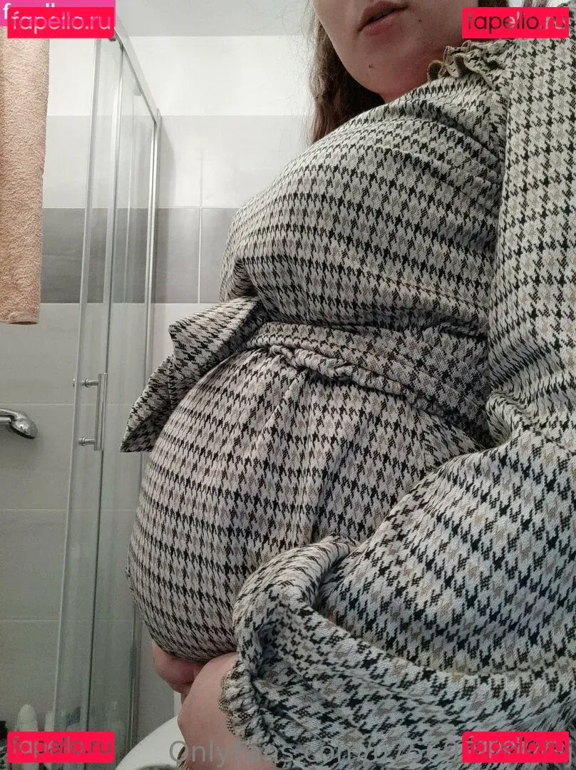 u7569845743j Onlyfans Photo Gallery 