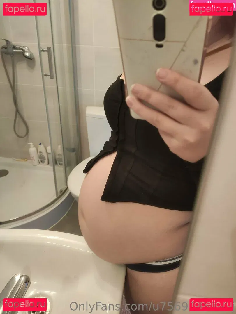 u7569845743j Onlyfans Photo Gallery 